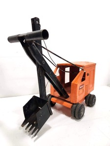 lot 323 image: Old Vintage BUDDY L Pressed Steel Steam Shovel