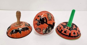 lot 329 image: Lot of 3 Old Vintage Tin Litho Halloween Metal Noisemakers