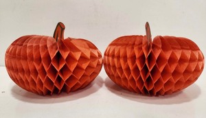 lot 332 image: &nbspLot of Old Vintage Halloween Decorations