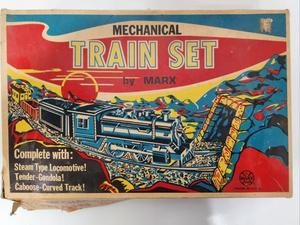 lot 338 image: Vintage MARX Mechanical Tin Litho Train Set wBox