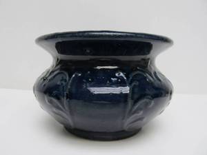 lot 351 image: Vintage Dark Blue Stoneware Spittoon Two Seam Production Technique