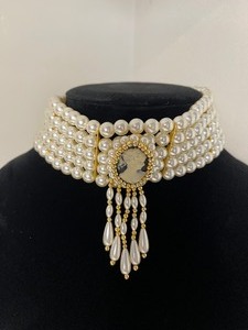 Stunning Multilayer Pearl Cameo Costume Choker