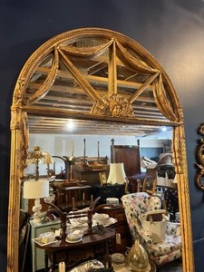 lot 7 image: Ballard Designs Mirror