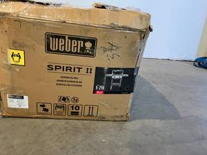 lot 20 image: Weber Spirit E-210 Black 2-Burner Gas Grill