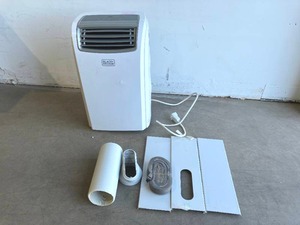 lot 47 image: BLACKDECKER White 12,000 BTU Large Spaces Air Conditioner Portable