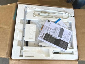 lot 79 image: Midea White 10,000 BTU U-Shaped Inverter Window Air Conditioner with WiFi