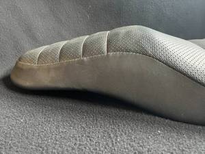 lot 55 image: Harley Davidson Motorcycle Seat