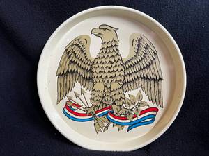 lot 57 image: Wood Eagle Plaque and Vintage Patriotic Tray