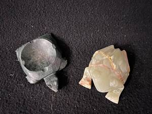 lot 97 image: Stone Frog and Turtle