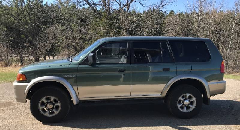 No Reserve: 1998 Mitsubishi Montero Sport LS 4x4 5-Speed for sale on BaT  Auctions - sold for $14,250 on May 28, 2022 (Lot #74,632)