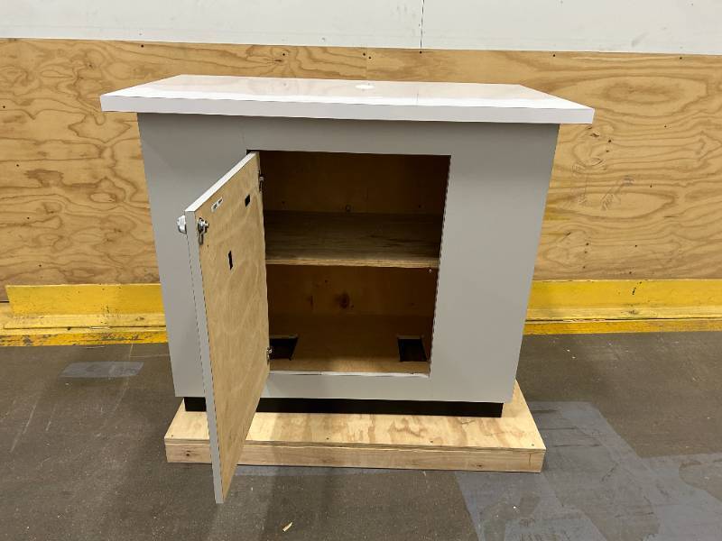 lot 151 image: Trade Show Display Cabinet