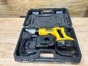lot 48 image: DEWALT DC490 Cordless Shear with Battery, Charger with Case