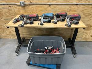 lot 103 image: Lot of Non-Working Tools and Battery