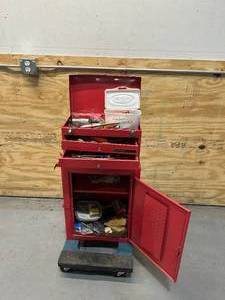 lot 116 image: Tool Box Set with Various Tools