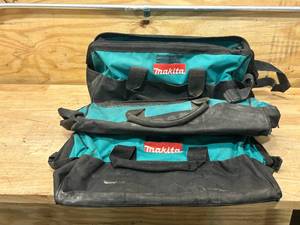 lot 120 image: MAKITA Lot of 3 Tool Bags