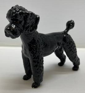 lot 20 image: Vintage Goebel Germany Porcelain Gorgeous Poodle Figurine Statue