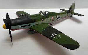 lot 31 image: 21st Century Toys FW 190D 118th Scale Airplane (Landing Gear Needs Fixing)