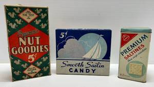 lot 34 image: Group Of Vintage Advertisement Items