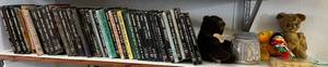 lot 116 image: Shelf Full Of Misc. Vintage Items Including 45 Albums And More