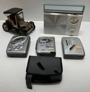lot 190 image: Group Of Misc. Vintage Electronics Including Car Shaped Radio And More