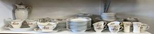 lot 208 image: Shelf Full Of Noritake China