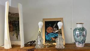 lot 236 image: Shelf Full Of Misc. Vintage Items