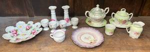 lot 255 image: Group Of Misc. Vintage Items