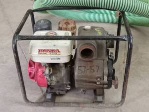 lot 9 image: Honda 3 Trash Pump