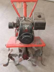 lot 14 image: Ariens Garden Tiller