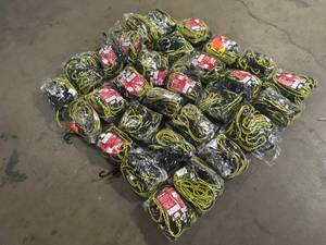 Lot of Adjustable Cargo Net with Hooks by Husky Customer Returns See Pictures