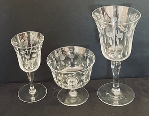 lot 74 image: Vintage Elegant Etched Stemware