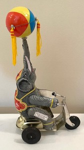 lot 87 image: Vintage Reproduction Metal Toys