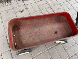 lot 180 image: Vintage Columbia Wagon