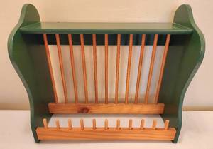 lot 209 image: Pair of Homey Plate Racks