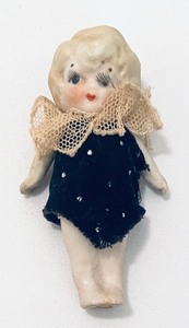 lot 137 image: Petite Porcelain Dolls