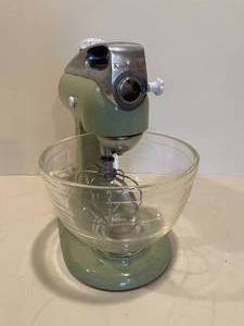 lot 12 image: Vintage Olive Green Kitchen Aid 10 Speed Mixer with Original Glass Bowl
