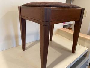 lot 268 image: Wooden Stool With Storage