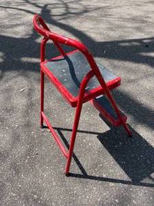 lot 275 image: lady Seymor 2 Step Folding Stool