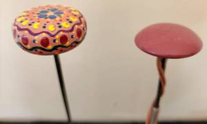 lot 239 image: Pretty Group of Hat Stands & Hat Pins