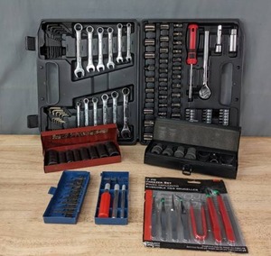 lot 83 image: Hyper-Tough 113 PC Mechanics Tool Set and Assorted Tools R