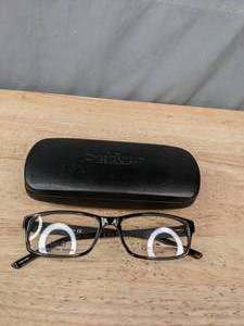lot 139A image: New Chesterfield Glasses with Display Lenses  L