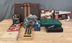lot 139 image: Vintage Games Collection Backgammon, Yahtzee, Dominos, Cribbage and More R