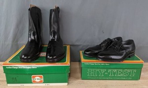 lot 78 image: Men Hy-Test Safety Shoes and Dress Shoes Size 8EEE R