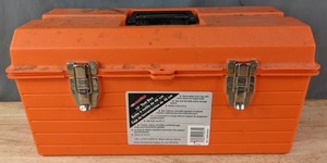 lot 159 image: Tool Box with Electric Engraver, Utility Knife, Mitre Square, Xacto Knife and Blades, Wire Brush, and More  R