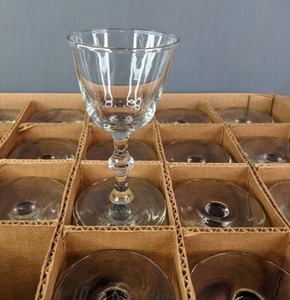 lot 181 image: Vintage 36 Piece Set of Libbey Wine Glasses J