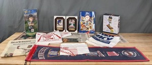 lot 116A image: Minnesota Twins MLB Baseball Memorabilia Homer Hankies, Torii Hunter, Joe Mauer, Kirby Puckett and More J
