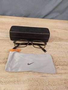 lot 121A image: New Nike Glasses with No Lenses  L