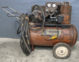 lot 76A image: Vintage Craftsman 150 PSI Twin Cylinder Air Compressor Paint Sprayer R