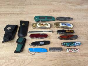 lot 257A image: (13) Assorted Pocket Knives, Cutters, & Multi-Tools and (3) Sheaths R