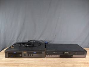 lot 258A image: GoVideo DDV9000 Dual Deck VCR and GoVideo DDV9556 Dual Deck VCR R